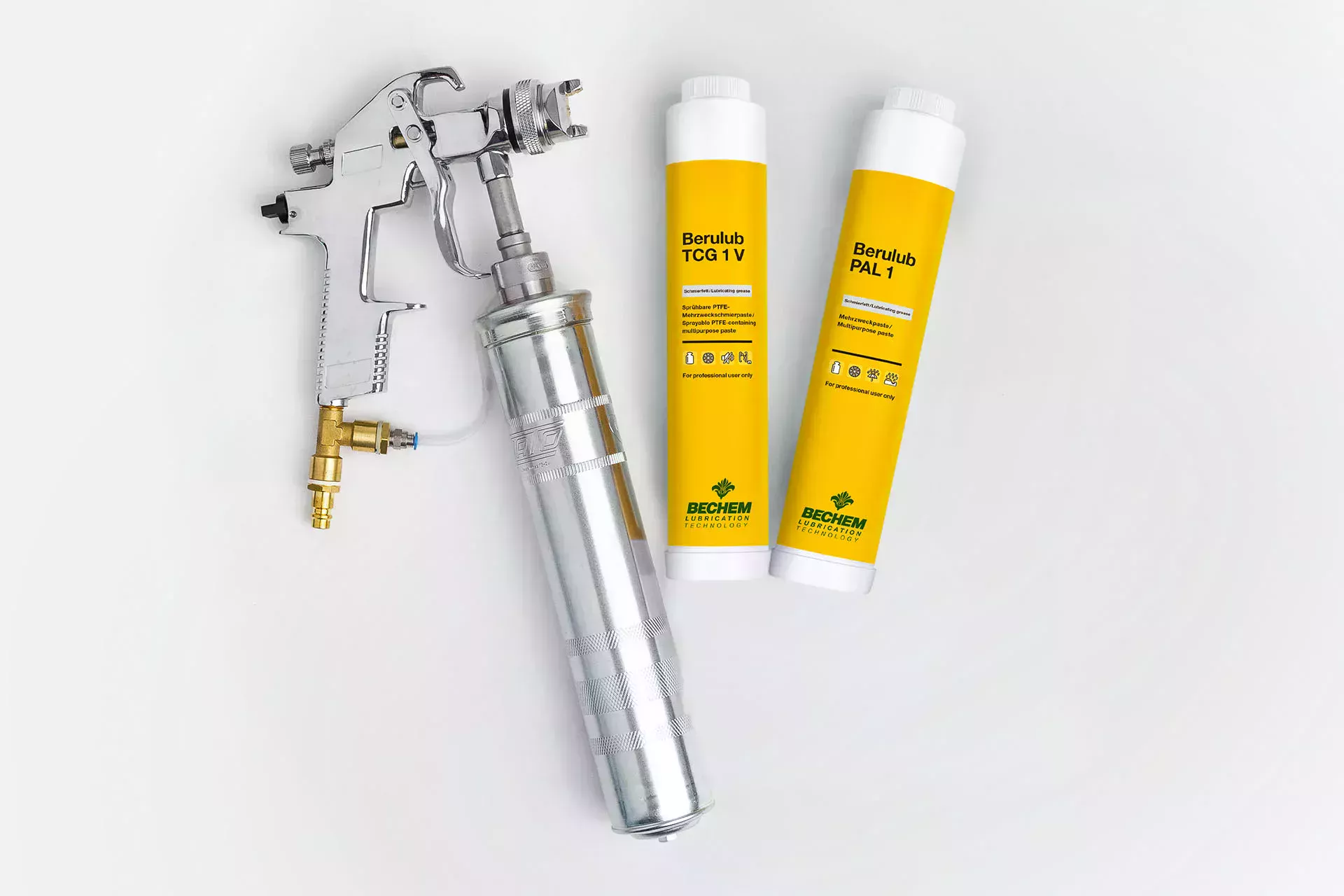 Cartridges with grease from BECHEM and spray applicator