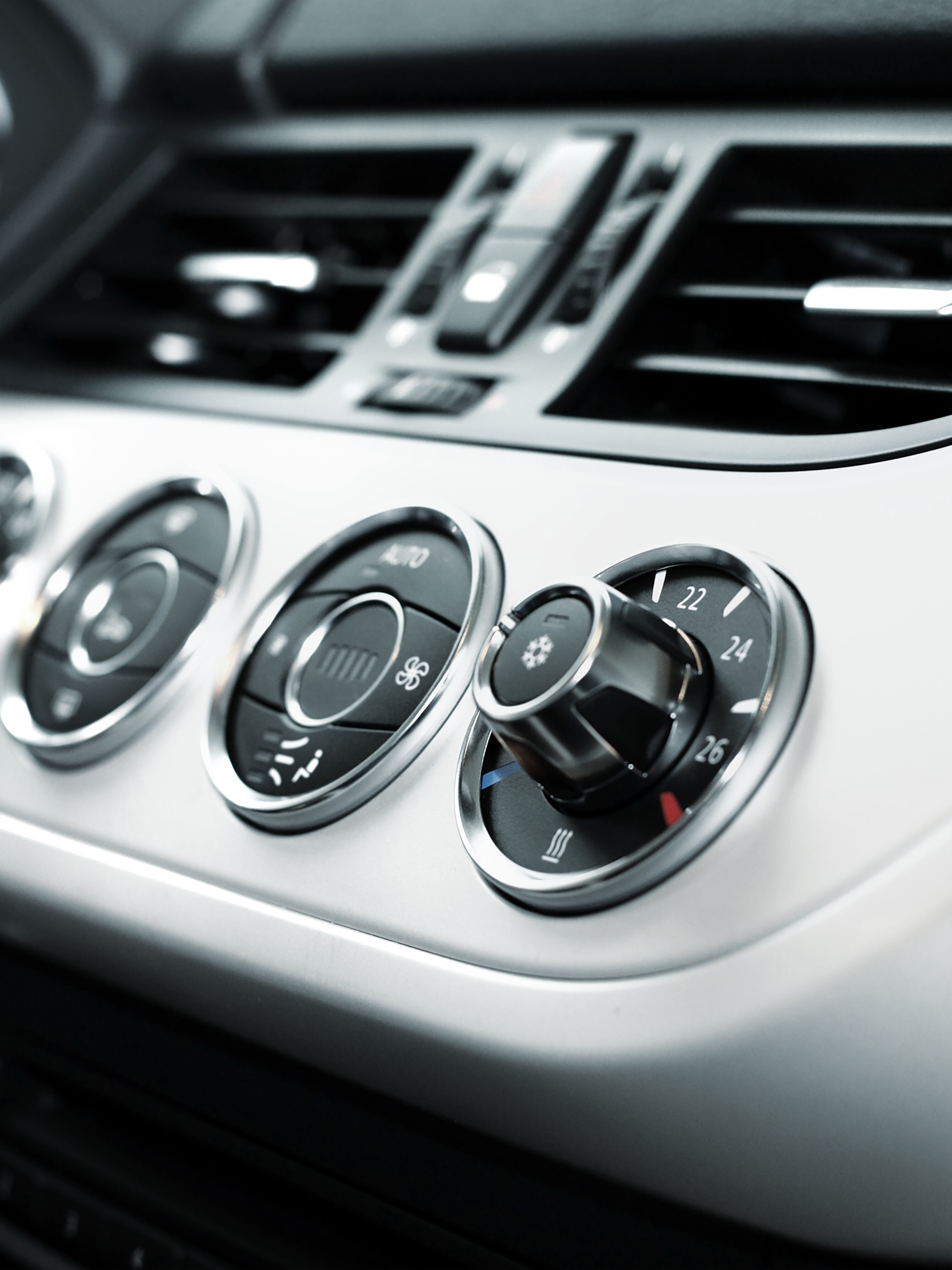 Ventilation and settings in the car